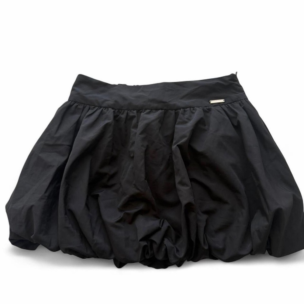 Missguided Black Bubble Hem Mini Skirt Y2K Style Coquette NWT Medium Balletcore